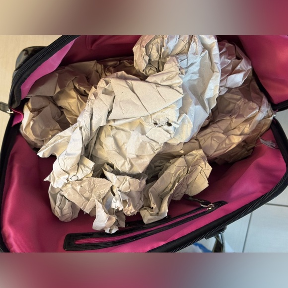 Hello Kitty X Loungefly - Picture 8 of 9